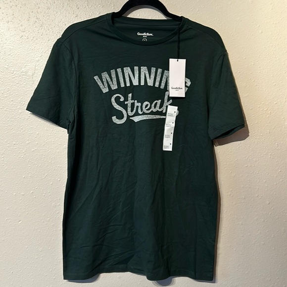 ⭐️NWT - Goodfellow Mens Short Sleeve Tee - Picture 1 of 6